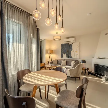 דירה Sofa Okaliptus *